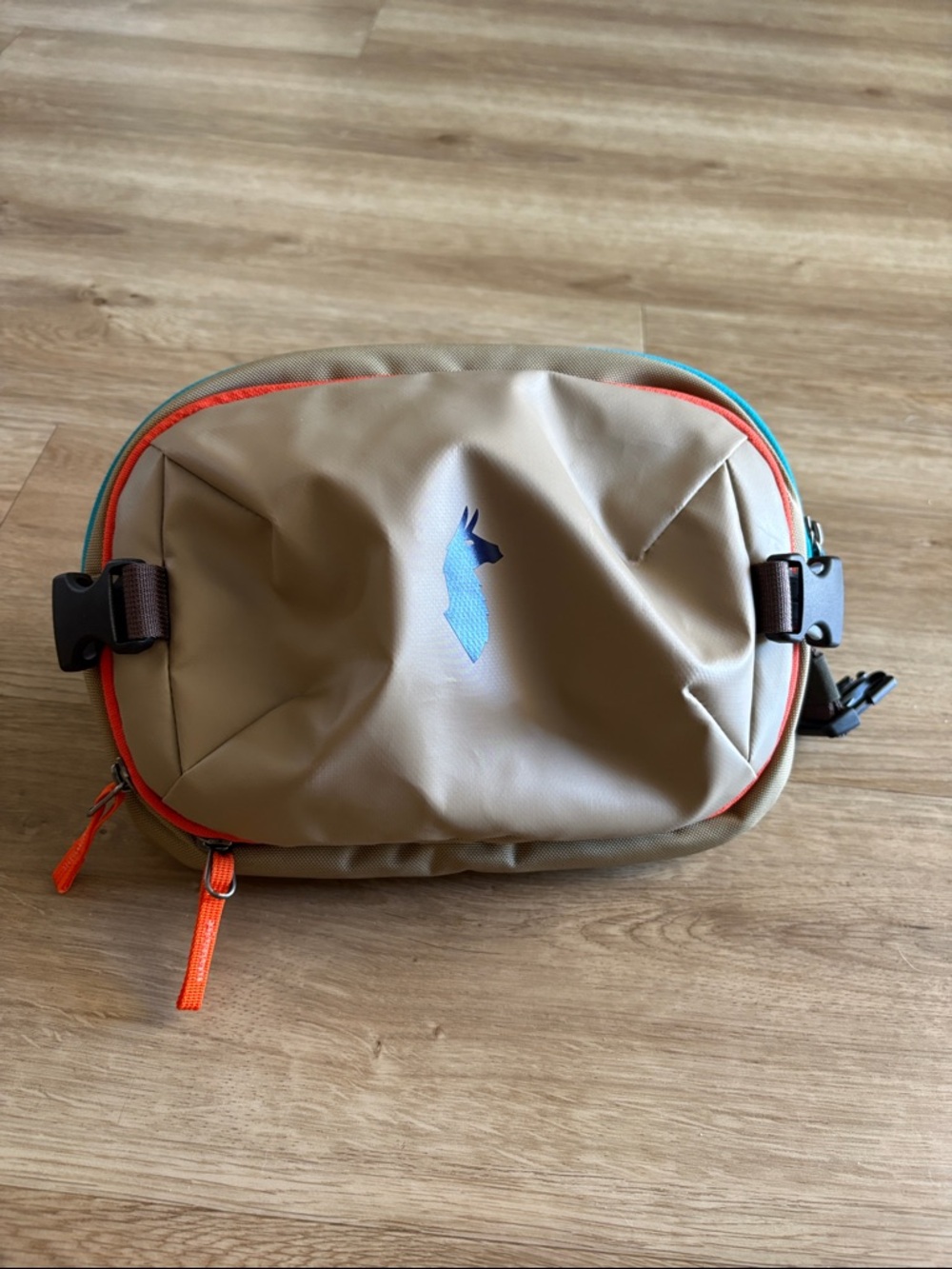 EUC Cotopaxi hip pack/sling - 4L